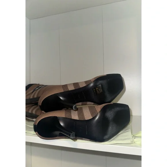 BURBERRY KNITTED CHECK SOCK BOOTS BIRCH BROWN NEW 37.5 7.5 - Picture 5 of 12